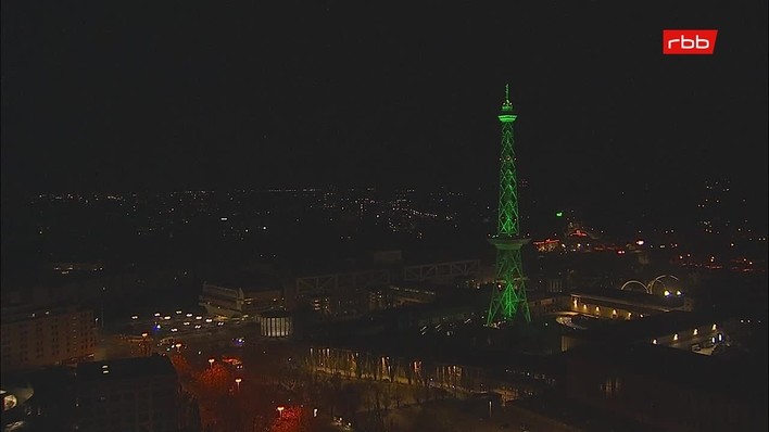Archiv Foto Webcam Berlin: Theodor-Heuss-Platz am Funkhaus