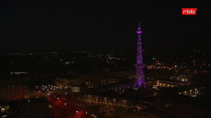 Archiv Foto Webcam Berlin: Theodor-Heuss-Platz am Funkhaus