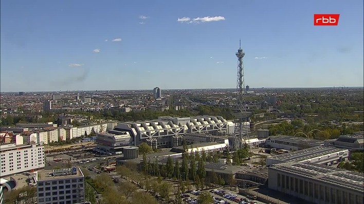 Archiv Foto Webcam Berlin: Theodor-Heuss-Platz am Funkhaus