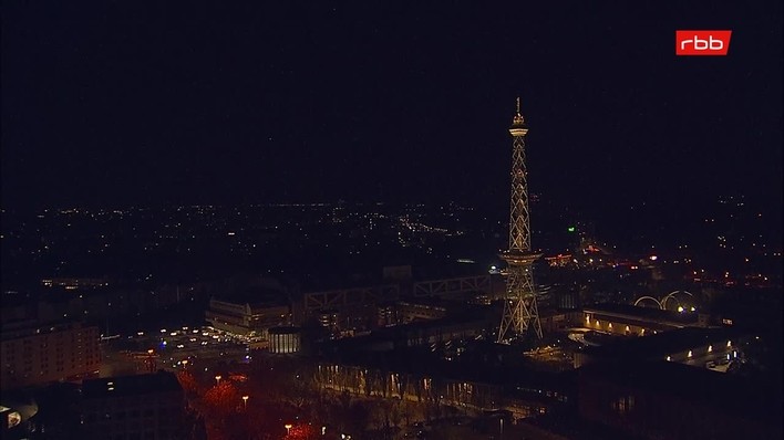 Archiv Foto Webcam Berlin: Theodor-Heuss-Platz am Funkhaus