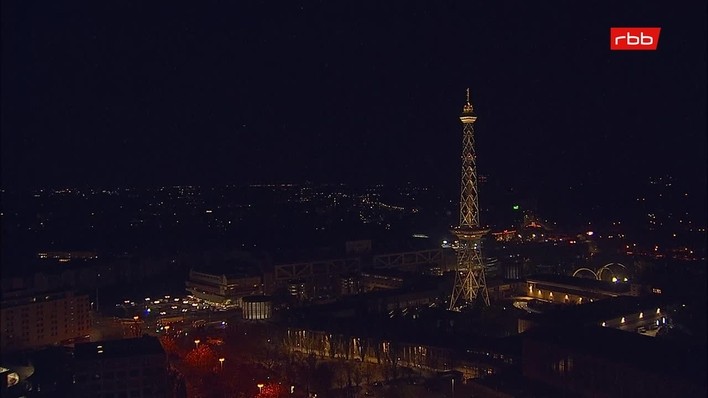 Archiv Foto Webcam Berlin: Theodor-Heuss-Platz am Funkhaus