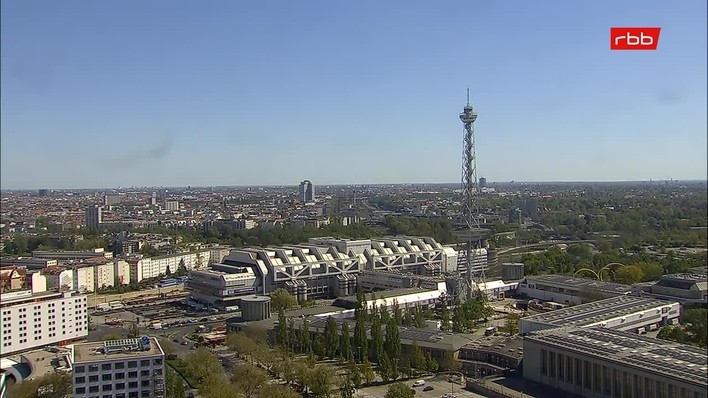 Archiv Foto Webcam Berlin: Theodor-Heuss-Platz am Funkhaus