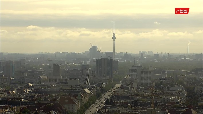 Archiv Foto Webcam Berlin: Theodor-Heuss-Platz am Funkhaus