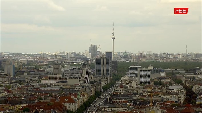 Archiv Foto Webcam Berlin: Theodor-Heuss-Platz am Funkhaus