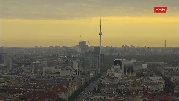 Archiv Foto Webcam Berlin: Theodor-Heuss-Platz am Funkhaus