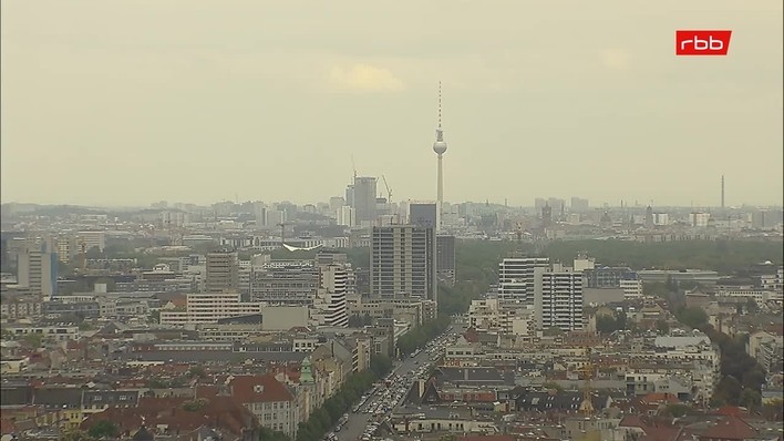 Archiv Foto Webcam Berlin: Theodor-Heuss-Platz am Funkhaus