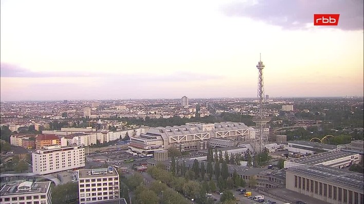 Archiv Foto Webcam Berlin: Theodor-Heuss-Platz am Funkhaus