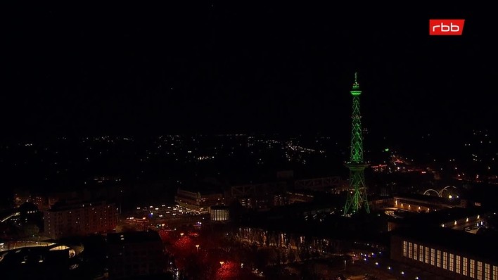 Archived image Webcam Theodor-Heuss-Platz in Berlin