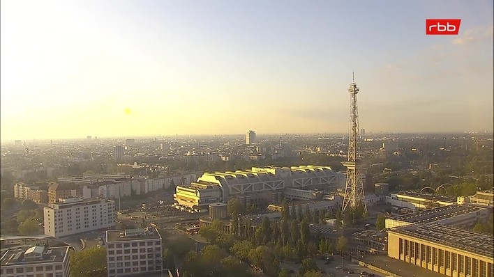 Archived image Webcam Theodor-Heuss-Platz in Berlin