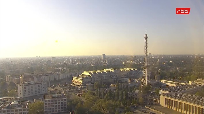 Archived image Webcam Theodor-Heuss-Platz in Berlin
