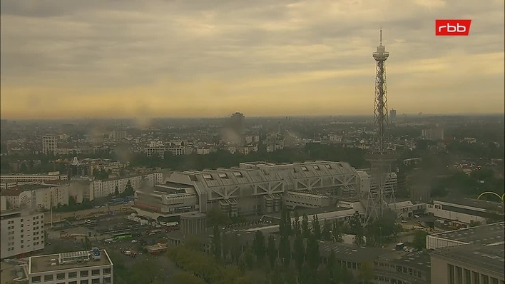 Archiv Foto Webcam Berlin: Theodor-Heuss-Platz am Funkhaus
