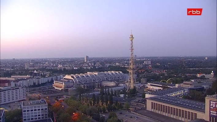 Archived image Webcam Theodor-Heuss-Platz in Berlin