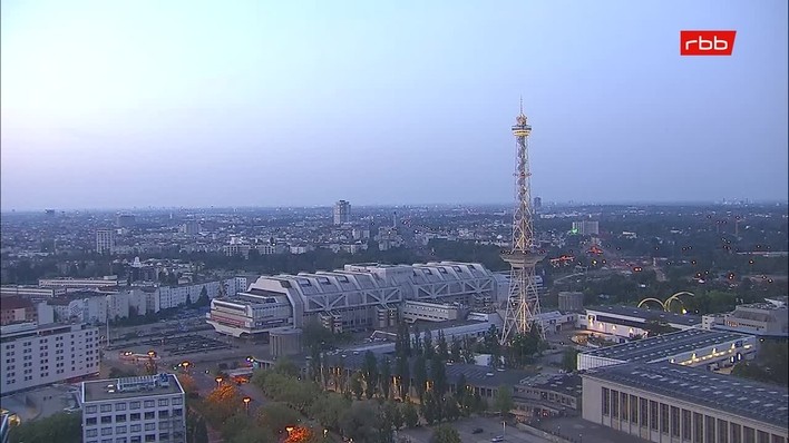 Archived image Webcam Theodor-Heuss-Platz in Berlin