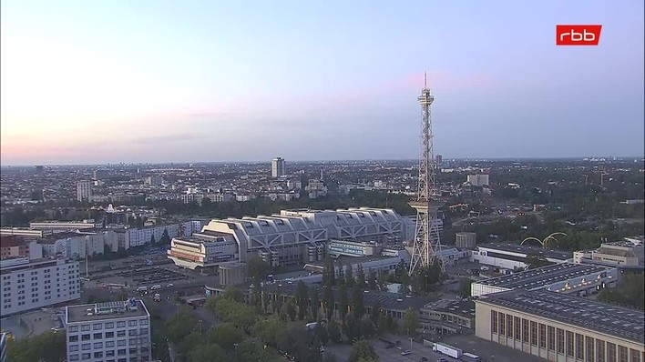 Archiv Foto Webcam Berlin: Theodor-Heuss-Platz am Funkhaus