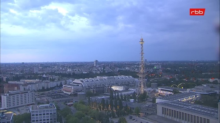 Archiv Foto Webcam Berlin: Theodor-Heuss-Platz am Funkhaus