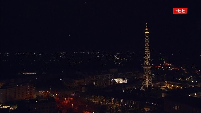 Archiv Foto Webcam Berlin: Theodor-Heuss-Platz am Funkhaus