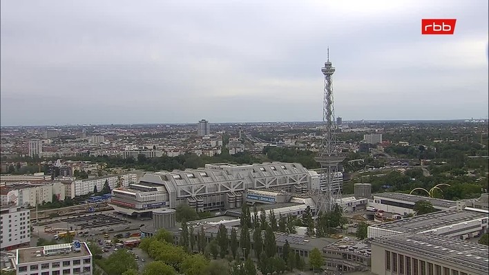 Archiv Foto Webcam Berlin: Theodor-Heuss-Platz am Funkhaus