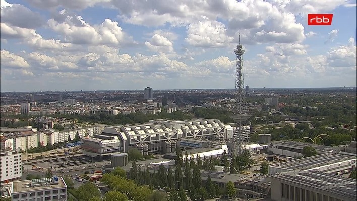 Archiv Foto Webcam Berlin: Theodor-Heuss-Platz am Funkhaus