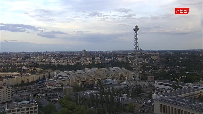 Archiv Foto Webcam Berlin: Theodor-Heuss-Platz am Funkhaus