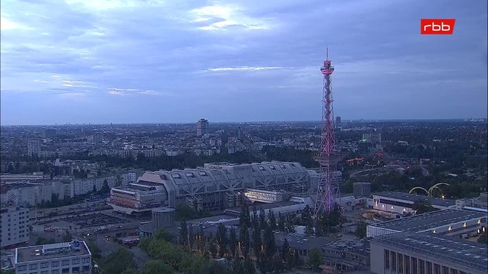 Archiv Foto Webcam Berlin: Theodor-Heuss-Platz am Funkhaus