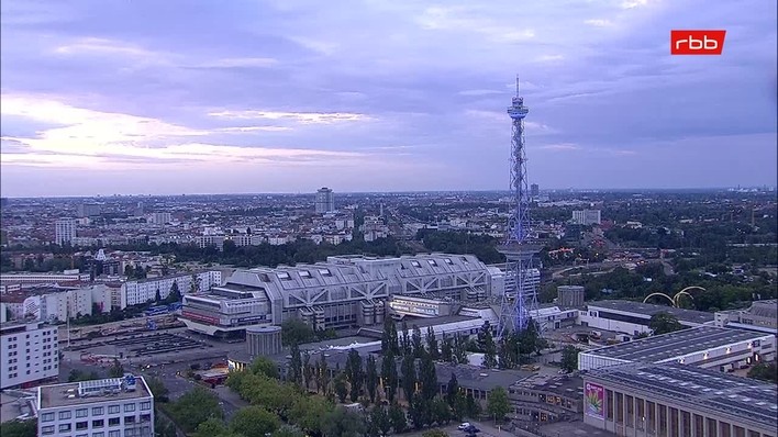 Archived image Webcam Theodor-Heuss-Platz in Berlin