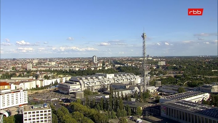 Archiv Foto Webcam Berlin: Theodor-Heuss-Platz am Funkhaus