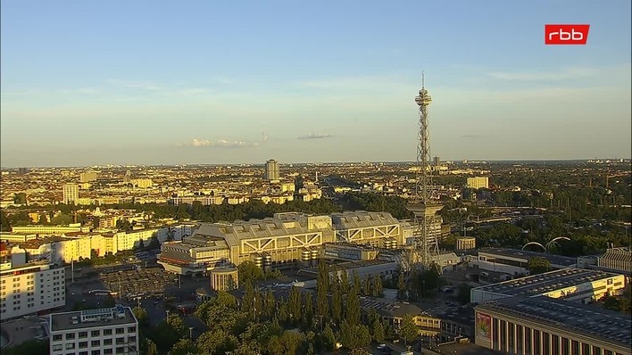 Archiv Foto Webcam Berlin: Theodor-Heuss-Platz am Funkhaus
