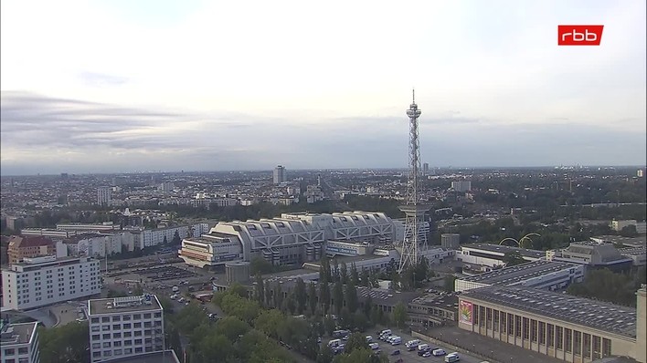 Archiv Foto Webcam Berlin: Theodor-Heuss-Platz am Funkhaus