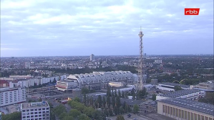 Archiv Foto Webcam Berlin: Theodor-Heuss-Platz am Funkhaus