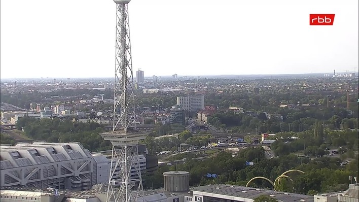 Archiv Foto Webcam Berlin: Theodor-Heuss-Platz am Funkhaus