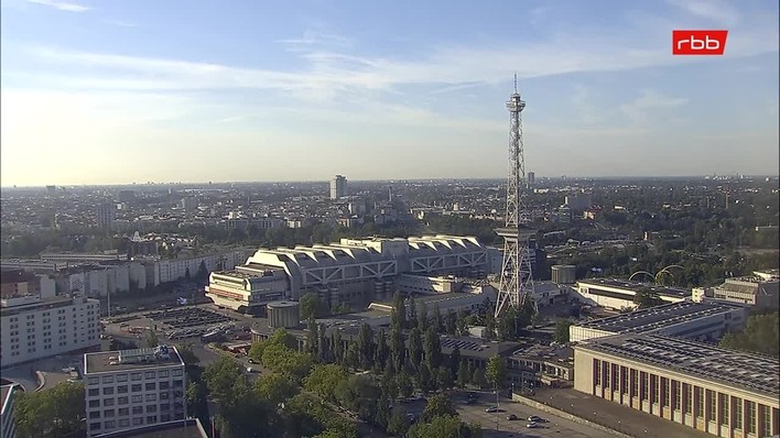 Archived image Webcam Theodor-Heuss-Platz in Berlin