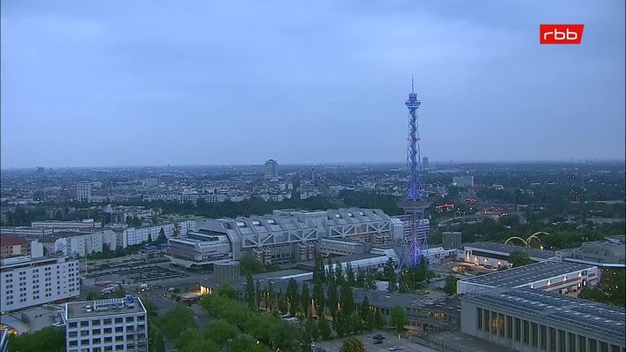 Archiv Foto Webcam Berlin: Theodor-Heuss-Platz am Funkhaus