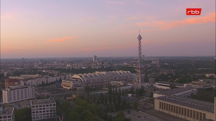 Archiv Foto Webcam Berlin: Theodor-Heuss-Platz am Funkhaus
