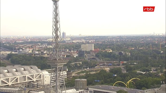 Archived image Webcam Theodor-Heuss-Platz in Berlin