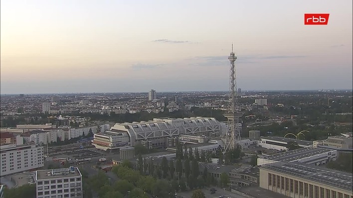 Archiv Foto Webcam Berlin: Theodor-Heuss-Platz am Funkhaus