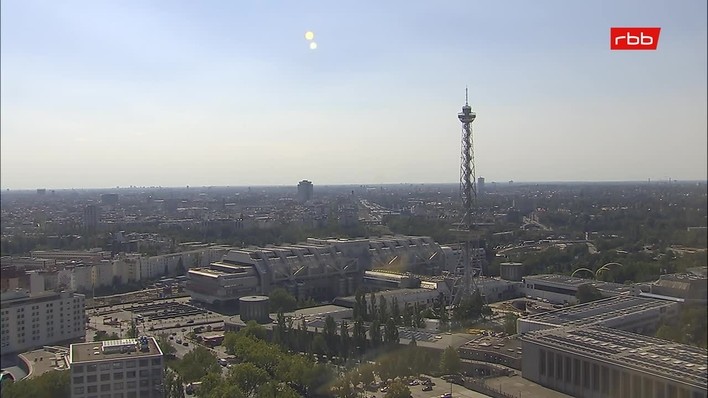 Archiv Foto Webcam Berlin: Theodor-Heuss-Platz am Funkhaus
