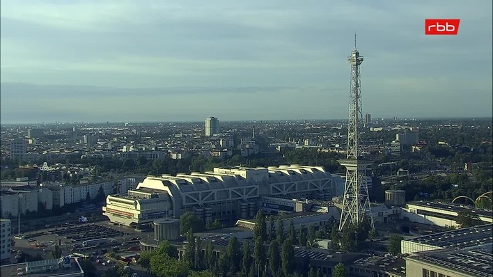 Archiv Foto Webcam Berlin: Theodor-Heuss-Platz am Funkhaus