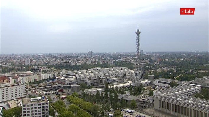 Archiv Foto Webcam Berlin: Theodor-Heuss-Platz am Funkhaus