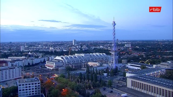Archived image Webcam Theodor-Heuss-Platz in Berlin