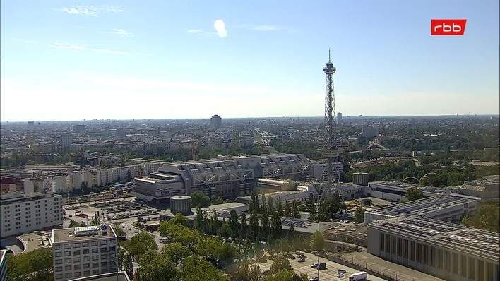 Archived image Webcam Theodor-Heuss-Platz in Berlin