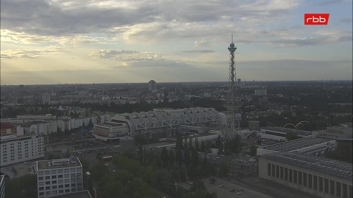 Archiv Foto Webcam Berlin: Theodor-Heuss-Platz am Funkhaus
