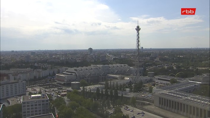 Archiv Foto Webcam Berlin: Theodor-Heuss-Platz am Funkhaus