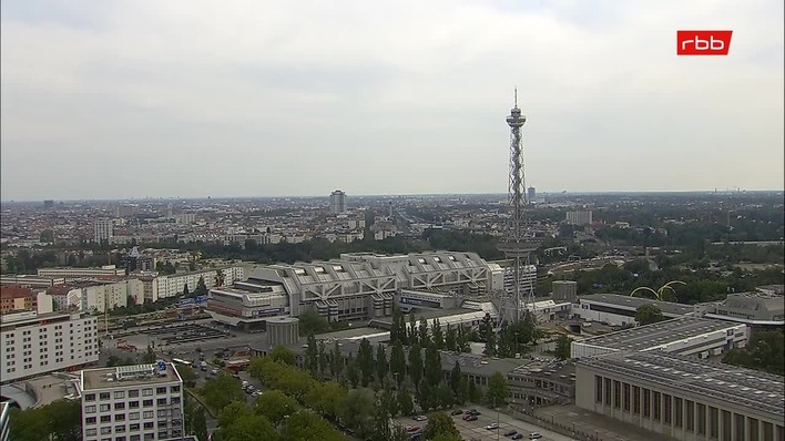 Archiv Foto Webcam Berlin: Theodor-Heuss-Platz am Funkhaus