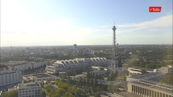 Archived image Webcam Theodor-Heuss-Platz in Berlin
