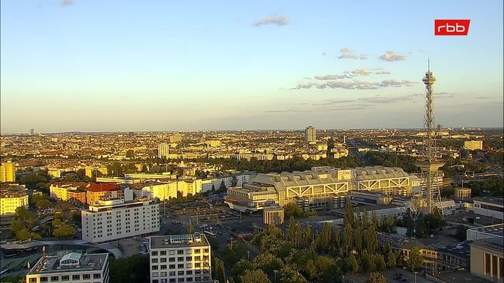 Archived image Webcam Theodor-Heuss-Platz in Berlin