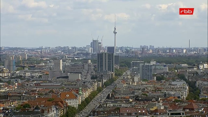 Archiv Foto Webcam Berlin: Theodor-Heuss-Platz am Funkhaus