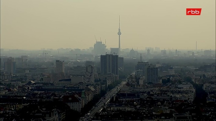 Archiv Foto Webcam Berlin: Theodor-Heuss-Platz am Funkhaus