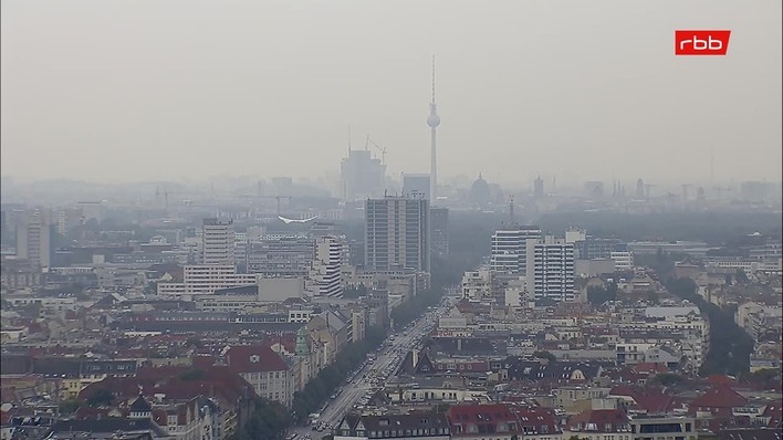 Archiv Foto Webcam Berlin: Theodor-Heuss-Platz am Funkhaus