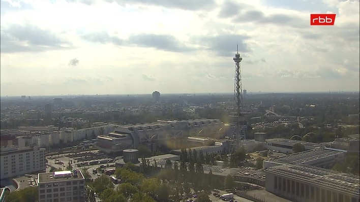 Archiv Foto Webcam Berlin: Theodor-Heuss-Platz am Funkhaus