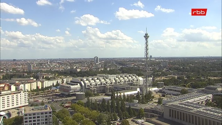 Archiv Foto Webcam Berlin: Theodor-Heuss-Platz am Funkhaus